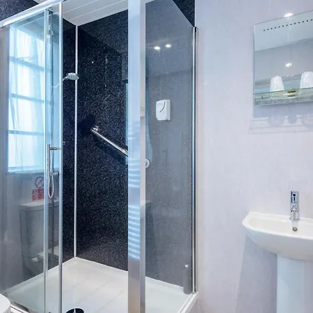 The Lakeland Hotel, Sure Collection By Western 3* Kendal