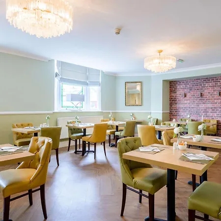 The Lakeland Hotel, Sure Collection By Western 3* Kendal