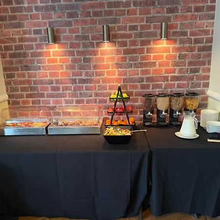 The Lakeland Hotel, Sure Collection By Western ホテル