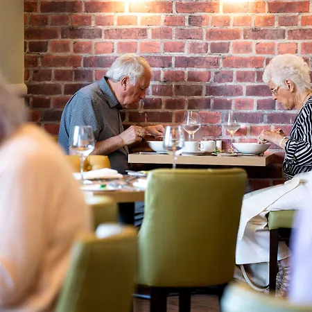 ホテル The Lakeland Hotel, Sure Collection By Western ケンダル