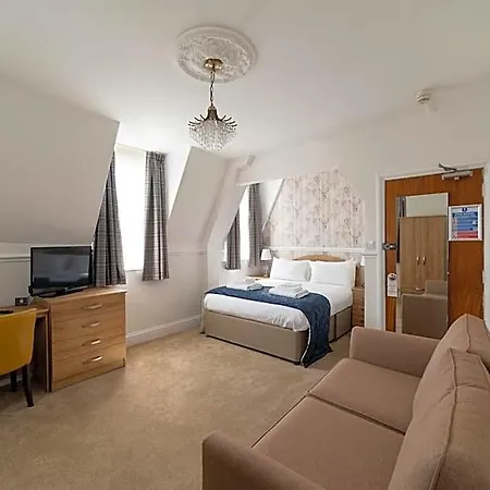 The Lakeland Hotel, Sure Collection By Western Hotel Kendal