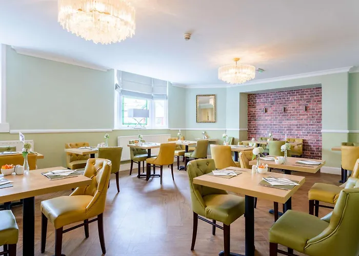 The Lakeland Hotel, Sure Collection By Western 3* Kendal